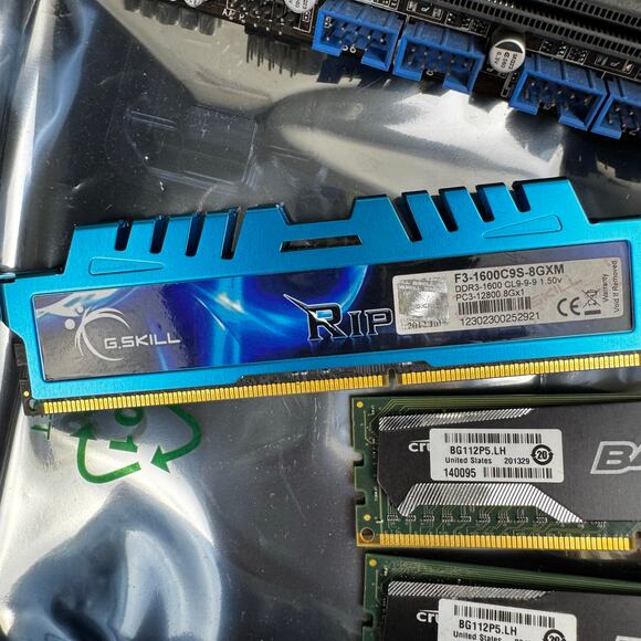 ASUS PBH67-M Gaming Mother  Board and Memory Sticks Cards Ballistix Ripjaws - Picture 7 of 12